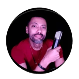 Locutor Leandro Mendes